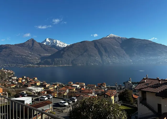 With Swimming Pool, View, Parking - Larihome A72 Lägenhet San Siro (Lombardy)